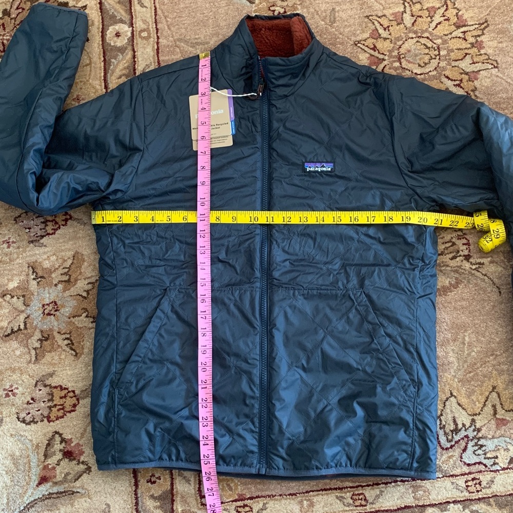 Patagonia Reversible Recycled Sherpa Jacket - Picture 3 of 7